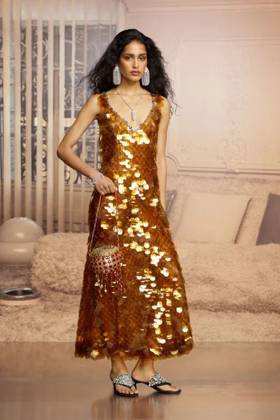 Look 5